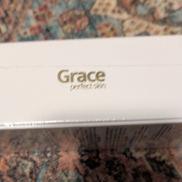 Eye Solution Firming Eye Serum - New In Box - Picture 2 of 5